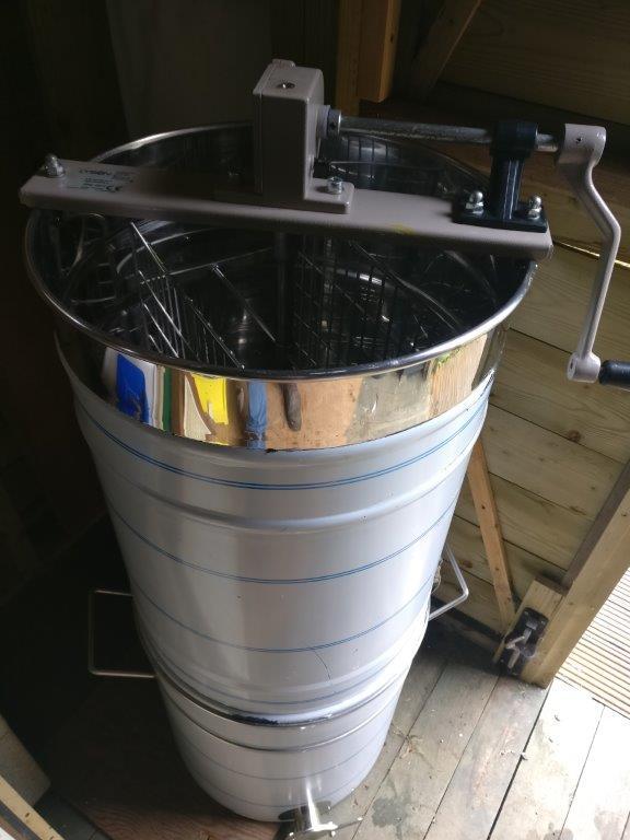 Lyson Tangential Honey Extractor